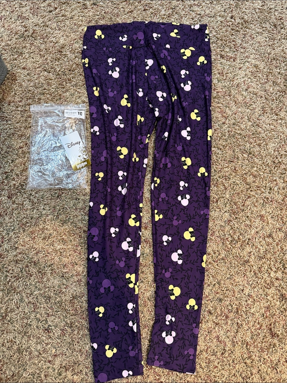 Disney LuLaRoe Minnie Mouse Leggings- Tall and curvy